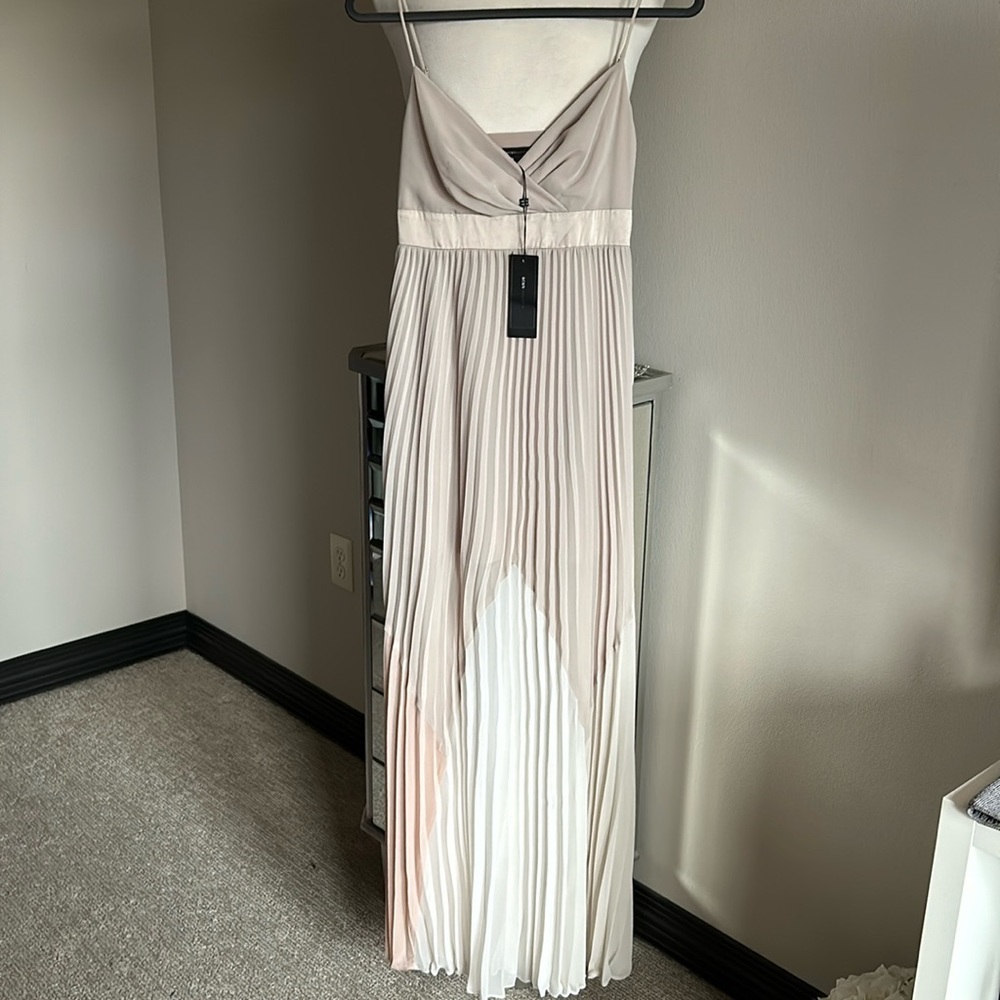 BCBG MaxAzria | Womens Neutral Pleated Color-block Maxi Dress w/ Lining - Size 2